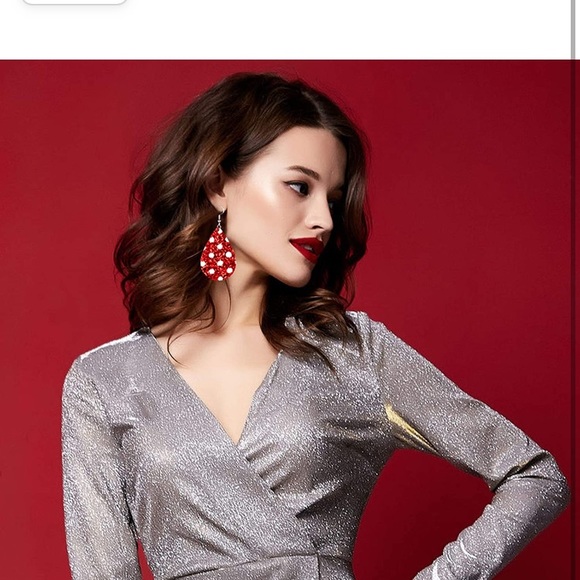 Christmas earrings  NEW 🤩New Year’s or Christmas - Picture 3 of 16